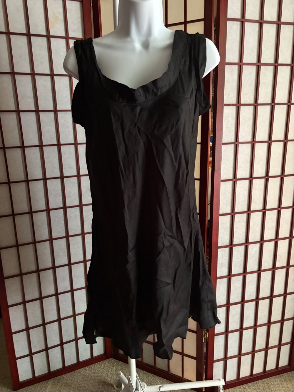 Classic Black Midi Slip Dress with Scoop Neck